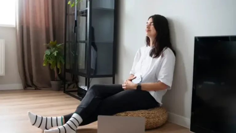 How Mindfulness and Cognitive Techniques Can Reduce Everyday Anxiety